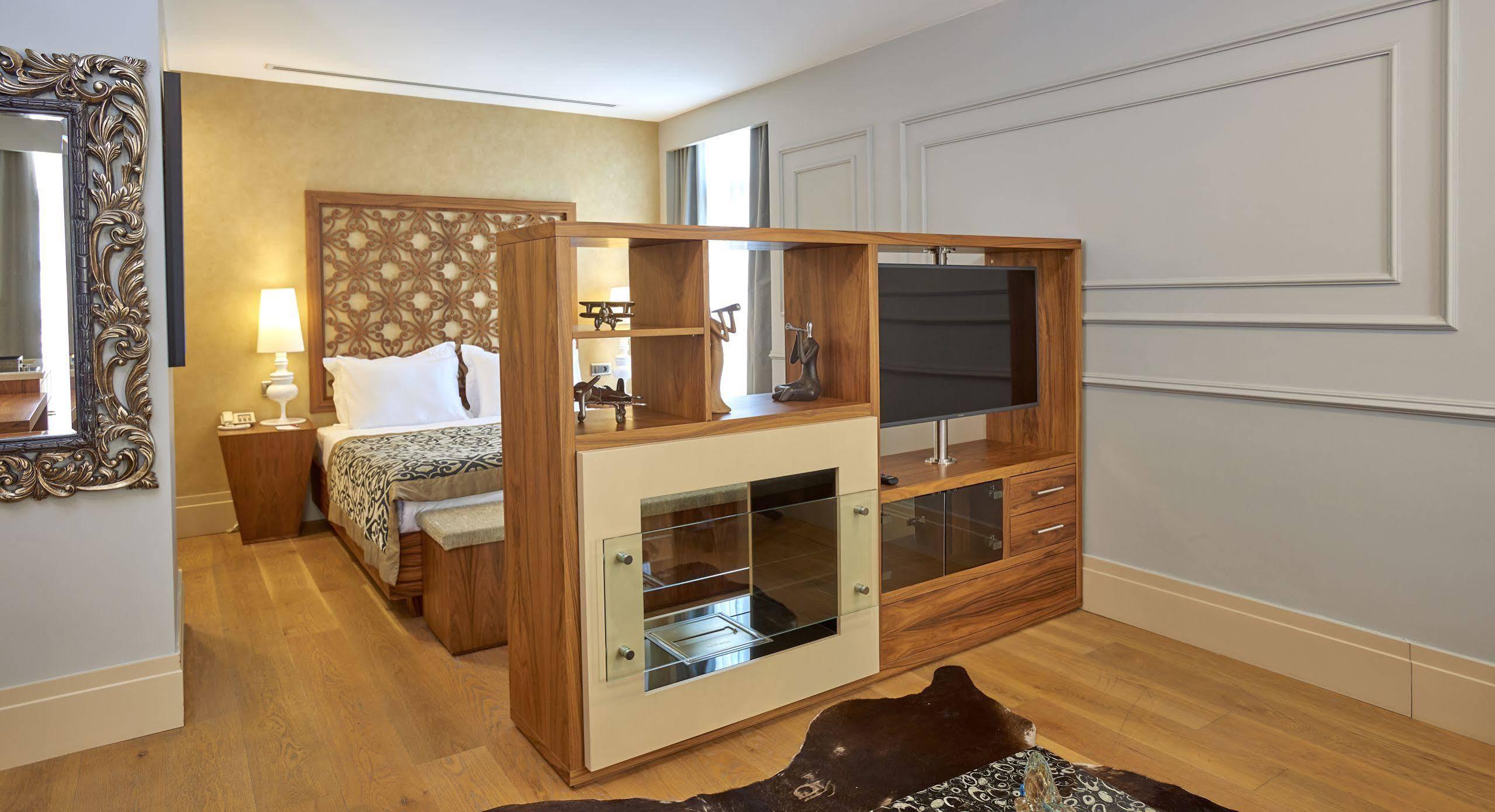 Akka Suites Taksim-Special Class Стамбул Экстерьер фото